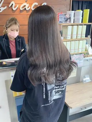 ロング レイヤー/艶髪カラー 森本くるみのヘアスタイル