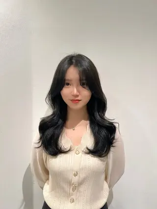 ロング カラー 💗渋谷/韓国/レイ ヤー顔周りSayaのヘアスタイル