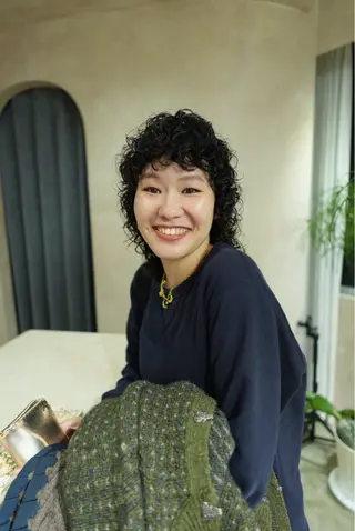 ミディアム パーマ Bërg kiraのヘアスタイル