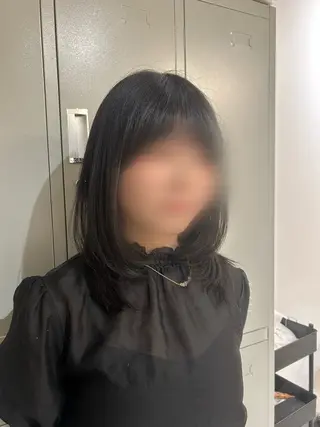 ミディアム 🩷透明感カラー 🩷レイヤー・ボブのヘアスタイル