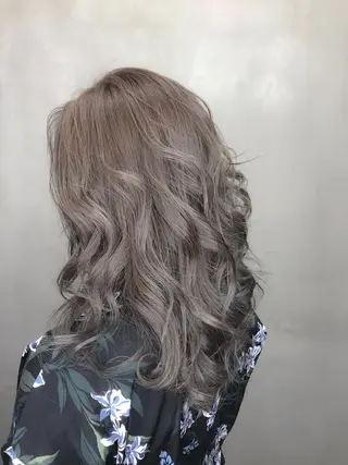 ミディアム カラー 【透明感、艶髪】西村 有司のヘアスタイル