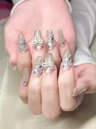 ネイル LUKA NAILのネイルデザイン