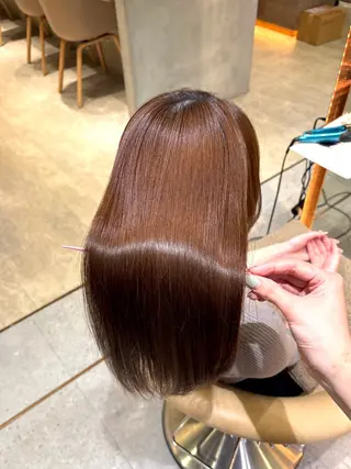 セミロング カラー 透明感カラー🪞 Yu🫧銀座🩶のヘアスタイル