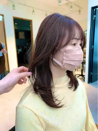 セミロング カラー パーマ ヘアアレンジ メンズ キッズ ネイル マツエク・マツパ アイブロウ 似合せレイヤー/ 柔らか透明感カラーのヘアスタイル