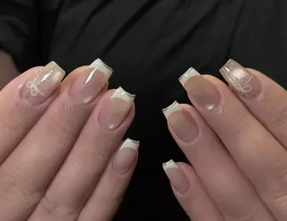 ネイル Pure&Rich Nailのネイルデザイン