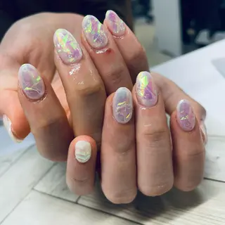 ネイル 榊原 円香 ブリリアントのネイルデザイン