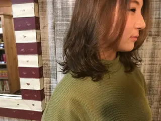 ミディアム パーマ 亀井 崇之のヘアスタイル