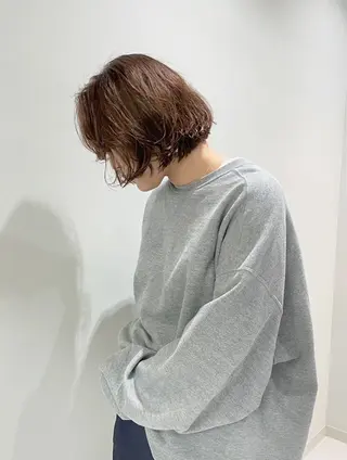 ミディアム パーマ 佐伯 和佳のヘアスタイル