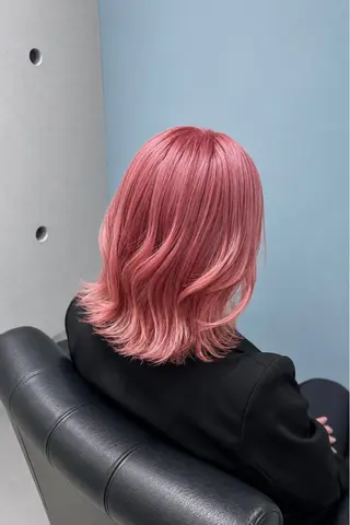 ミディアム 池袋/カラー特化🎨 ロング料金なし🩵のヘアスタイル