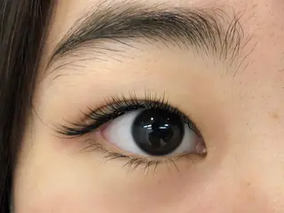 マツエク・マツパ wellbe 泉の眉毛・アイブロウイメージ