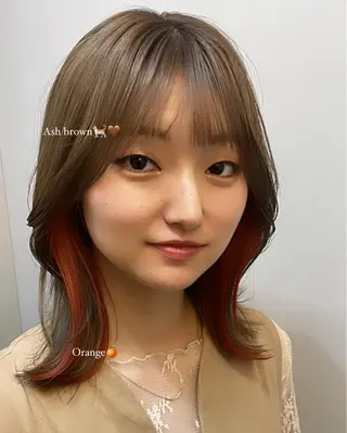 セミロング ⭐️ダブルカラー推し lisaaaa⭐️のヘアスタイル
