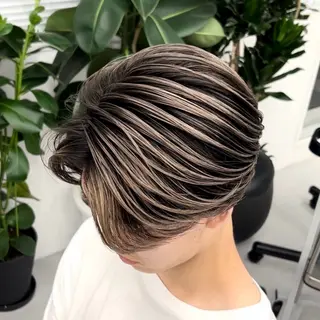 カラー ［メンズ特化］渋谷 omg/山田 空のヘアスタイル