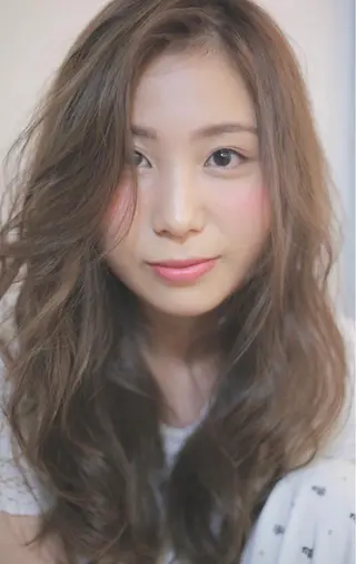 ミディアム 似合わせカット 迫留由弥のヘアスタイル