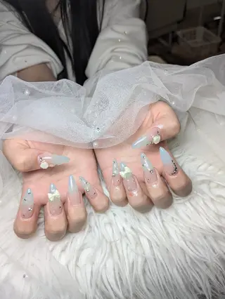 ネイル Queen Nail 研修生のネイルデザイン