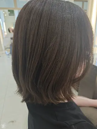 ショート ブルーテーフ西 凪沙のヘアスタイル