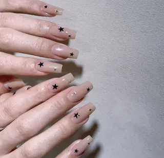 ネイル Pure&Rich Nailのネイルデザイン
