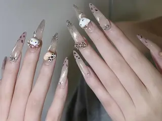 ネイル Pure&Rich Nailのネイルデザイン
