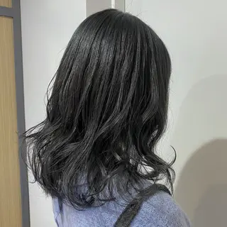 セミロング カラー マンツーマン女性 美容師 奏のヘアスタイル