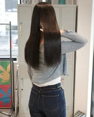 ロング (h)wim ウィムのヘアスタイル