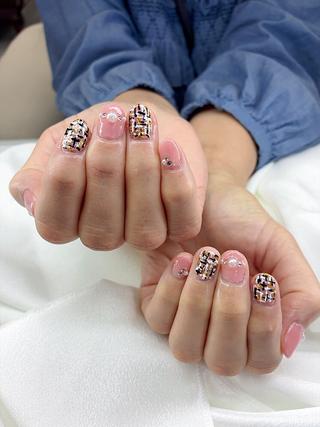 ネイルサロンA i 東油山　石田 愛のネイルデザイン