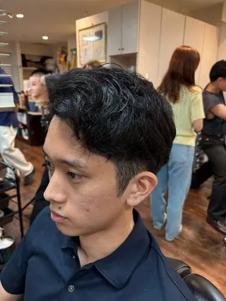メンズ 吉田 秀斗のヘアスタイル