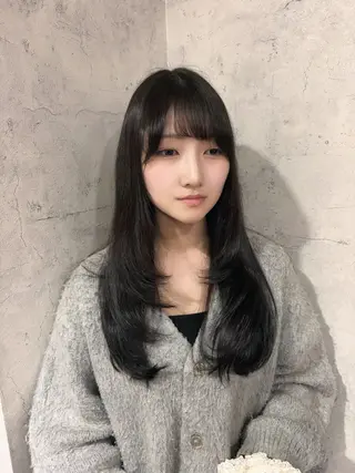 セミロング カラー パーソナルカラー 診断🍀マリンのヘアスタイル