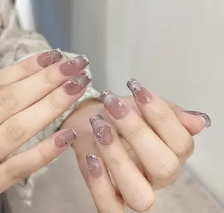 ネイル Molly _nailのネイルデザイン