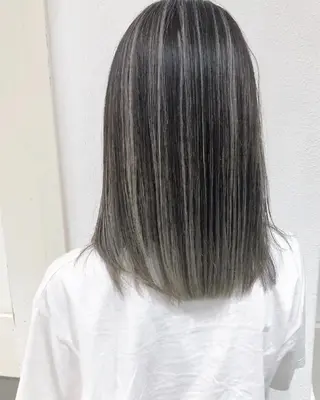 ミディアム カラー ヘアアレンジ 透明感/レイヤー 🇰🇷tomonaのヘアスタイル
