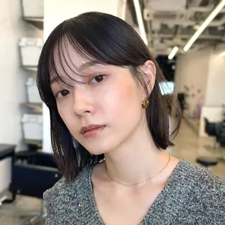 ショート カラー 顔まわり🥨レイヤー /透明感/水口舞奈のヘアスタイル