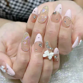 ネイル Queen's ゆなのネイルデザイン