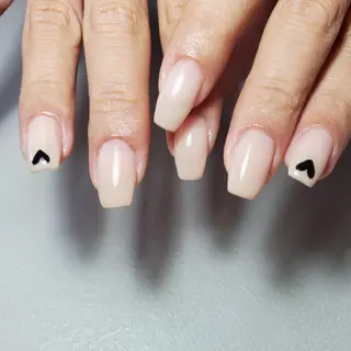 ネイル nailroom sb𓈒𓂂𓏸のネイルデザイン