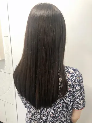ロング オイカワ ルウのヘアスタイル