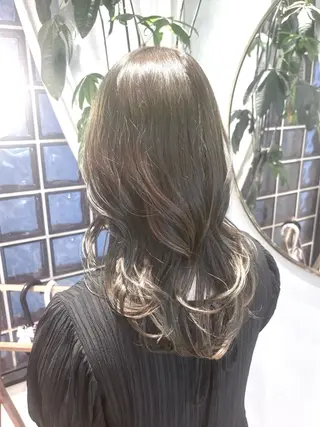ミディアム 美髪ショート🐝コテ 巻風パーマ💫RUIのヘアスタイル
