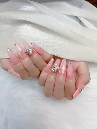 ネイル B·U Nail大宮 長さだし専門店のネイルデザイン