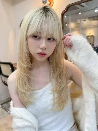 セミロング カラー collet岩崎駿王 /ブリーチ/髪質改善のヘアスタイル