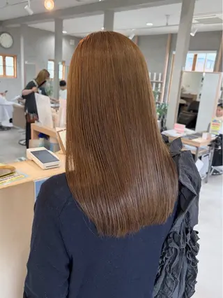 セミロング 真弓 理沙/艶カラーのヘアスタイル