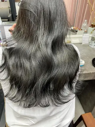 ロング カラー ヘアアレンジ 髙塚碧🇰🇷 韓国ヘア🎗️のヘアスタイル