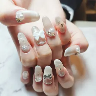 ネイル 🍭Yun nail hyejin🌸のネイルデザイン