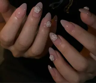 ネイル NiJi Nailsのネイルデザイン