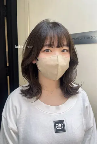 ミディアム Airi 韓国y2k ハイレイヤーのヘアスタイル