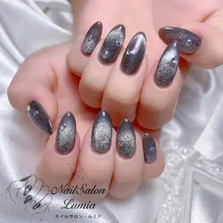 ネイル ネイルサロン ルミア Lumia 店長施術のネイルデザイン