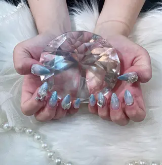 ネイル ベスティオーラ 花香のネイルデザイン