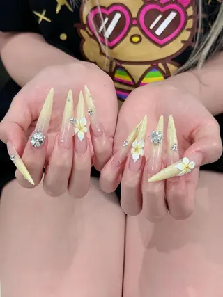 ネイル Eli Eli 新宿のネイルデザイン