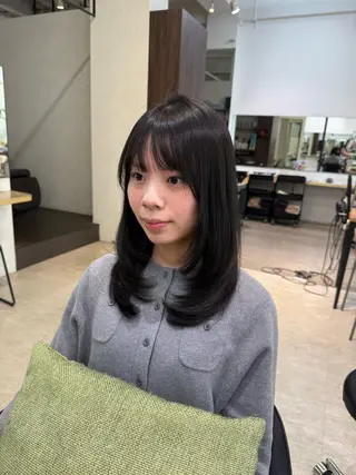 ミディアム 似合わせ×透明感カラ ーなら🎀マリアのヘアスタイル