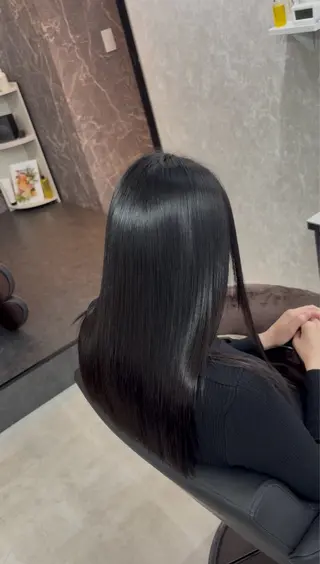 ロング 安積 秀則のヘアスタイル