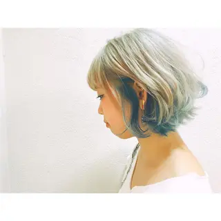 ショート ミディアム カラー 西村 達哉のヘアスタイル