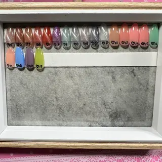 カラー LOA.NAIL 本八幡店💞Kyouのネイルデザイン