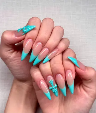 ネイル HAPPI NAIL . LEEのネイルデザイン