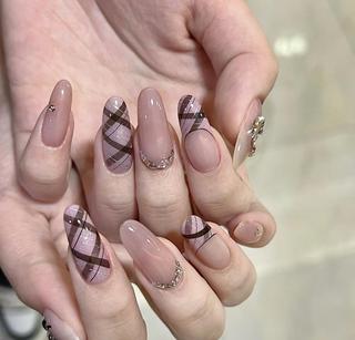 ネイル エリ🫧 nail池袋東口のネイルデザイン
