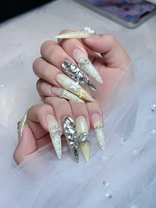 ネイル Julli NailStudioのネイルデザイン